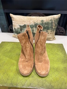 Michael Kors - 6.5 Suede Ankle Booties in Tan - Women's Casual Zip Boots